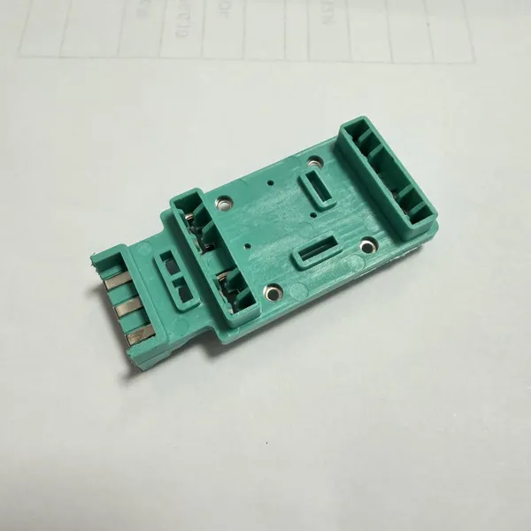 Precision Injection Molded PA66 GF30 Connector Base IATF 16949 Electronic Control Module Bracket Custom Tooling Manufacturer