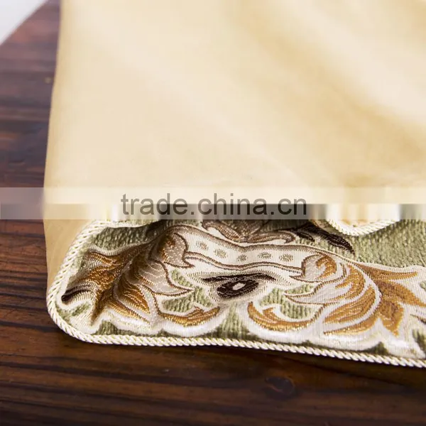 PLUS Indian Silk Table Runner photo-3