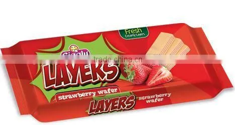 Layers Strawberry Wafers