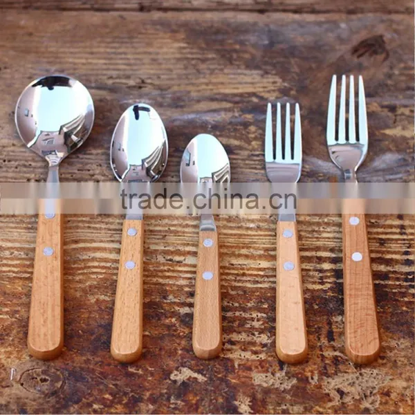 Spoons/Bulk Steel And Wood Spoons/Spoon And Forks For Home Stores/