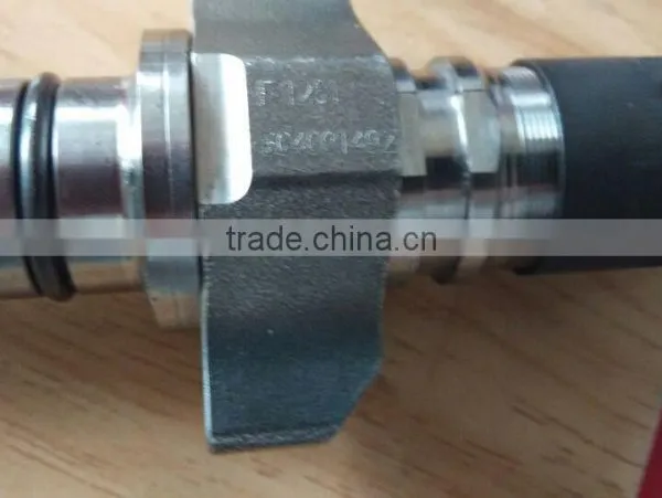 2015 Best Selling Orginal BOSCH Common Rail Engine Injector Nozzle 0445120075 for IVECO 504128307, From BEACON photo-2