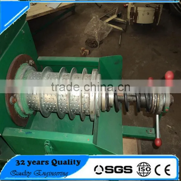 CE Approved Malaysia Screw Type Extracting Crude Palm Fruit Oil Mill photo-2