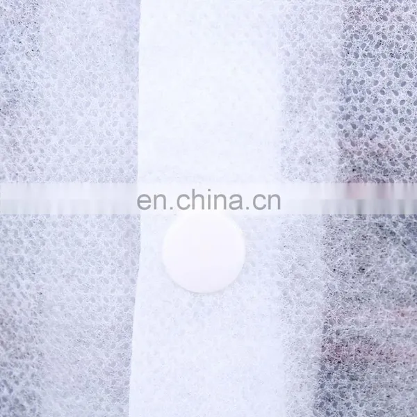 35gsm Polypropylene Disposable White Lab Coat/Vistor Coat photo-5