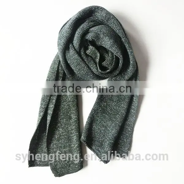 Factory Wholesale Three-piece Hat Scarf and Gloves photo-3
