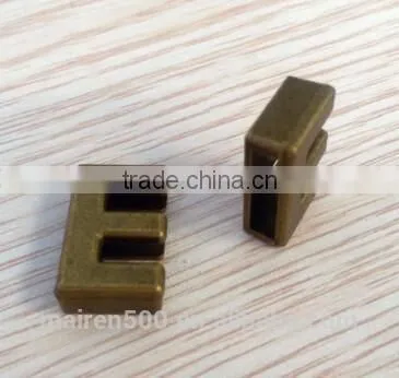 2016 Hot Sell Vintage Letter Charm photo-2