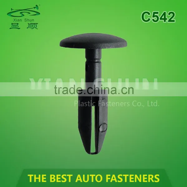 Plastic Automotive Spreader Rivet for Cars photo-4