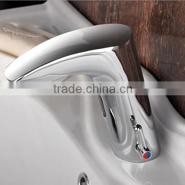 Deck Mounted Chrome Finish Brass Basin Faucet Automatic Sensor Faucet photo-3