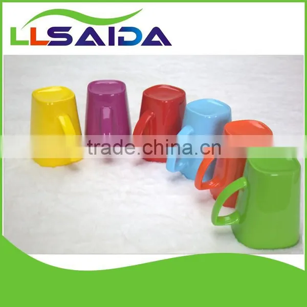 Made in China Red Cups Saida Promotion Cup photo-3