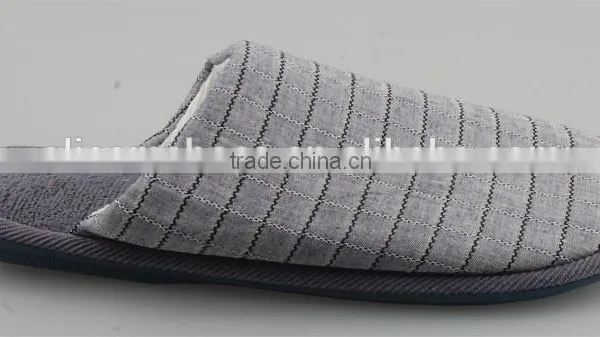Warm Cotton Fabric Man Bathroon Slipper Shoes Winter Soft Competitive Price Man Bathroom Slipper