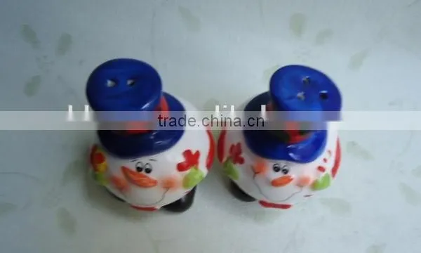 Ceramic Cartoon Salt Pepper Shaker Set photo-2
