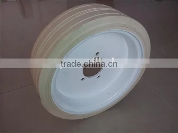 Scissor Lift Platform Solid Tire With REACH Certification and Different Colors Rims With Brake photo-4