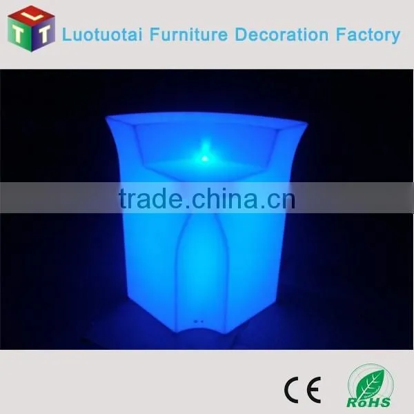 Rechargeable Battery Operated RGBW Color Change Illuminated LED Bar Counter photo-4