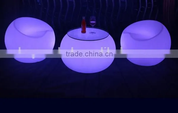 Outdoor and Indoor Plastic RGB 16 Colors Changing Lighting Apple Table Chair for Children photo-6