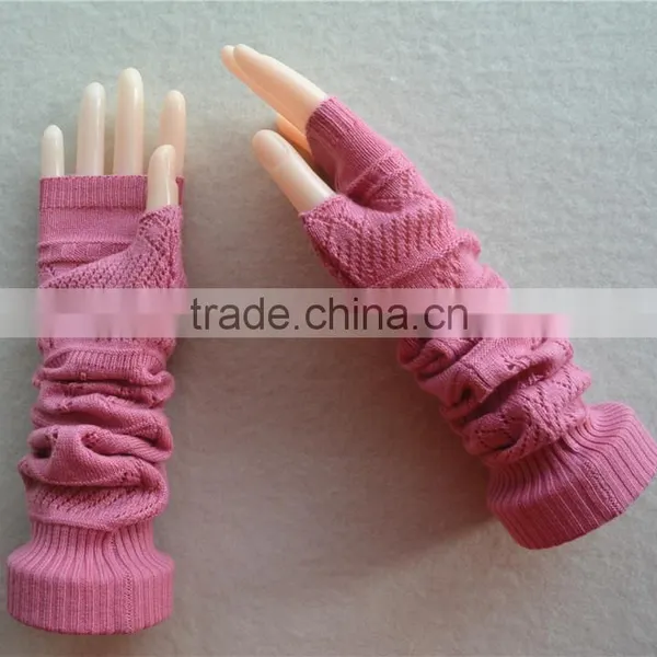 2016 New Design Knitted Free Size Elbow Length Pink Winter Fingerless 100% Cashmere Gloves Wholesale