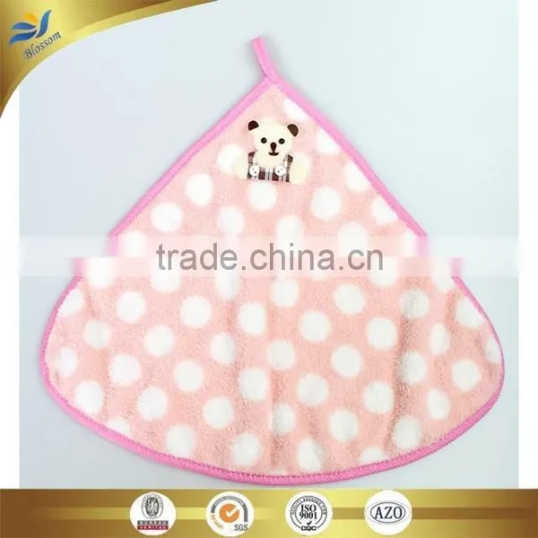 Polyester and Polyamide Microfiber Hand Towel Fan-shaped Towel With Ties Using Forkitchen Cleaning