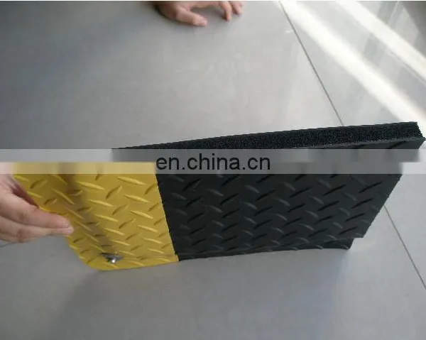 Quality Comfortable Antifatigue Floor Mat With Yellow Margin for Workers photo-2