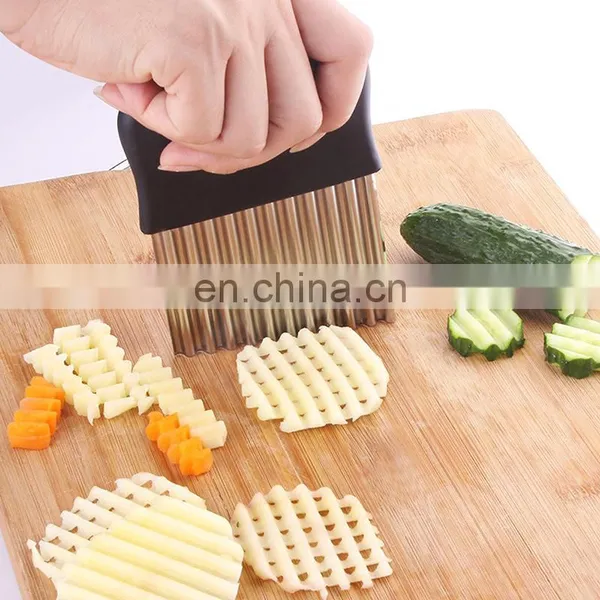 Hot Selling Cooking Tool Plastic Handle Stainless Steel Sharp Blade Ripple Potato Chip Potato Slicer Potato Cutter Knife photo-5