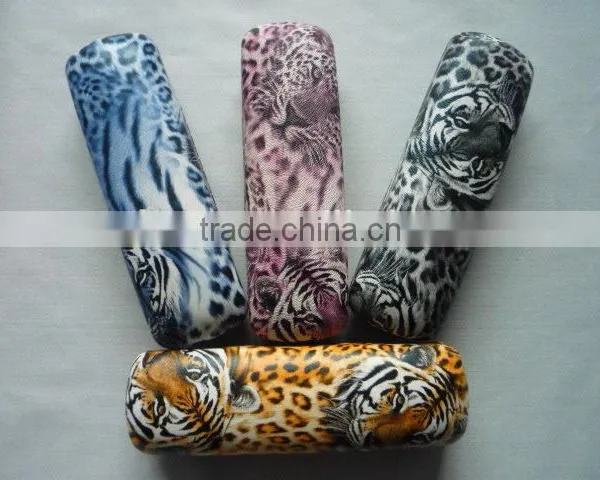Unique Animal Hard Glasses Case For Reading In China photo-2