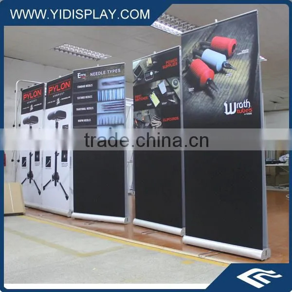 Standing Scrolling Roll up Banner Stand
