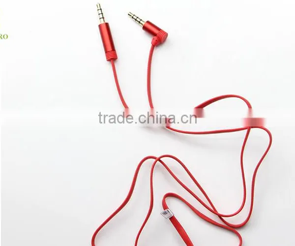2016 Wholesale Stereo Aux Flat Cable High Grade 3.5mm Audio Link Cable photo-3