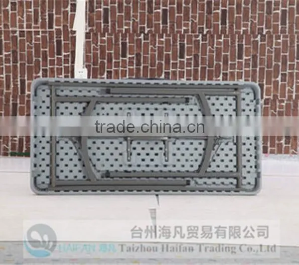 Easy Installation 4FT Plastic Folding Side Table/hot Sell Outdoor Table photo-4