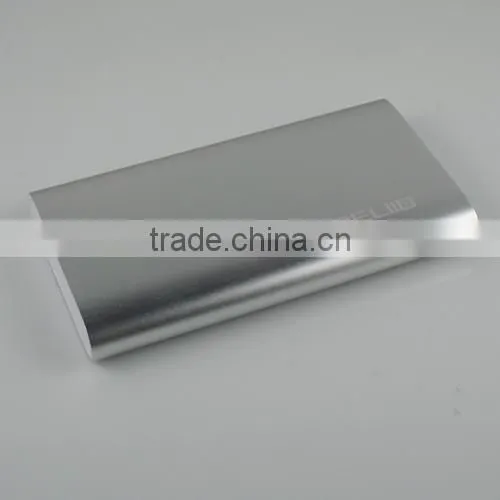Big Capacity 6000mAh Power Bank for Mobile Phone photo-4