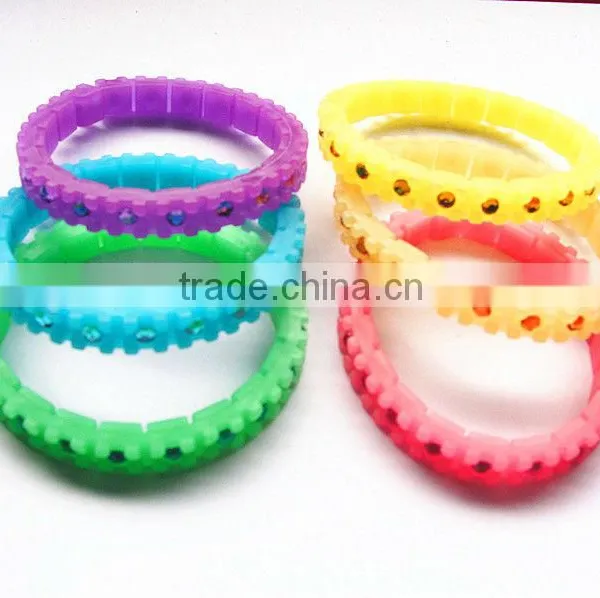 Point Diamond Bracelet