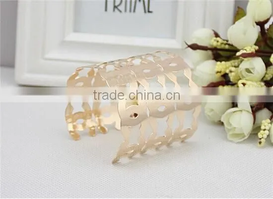 American Fashion Hollow Gold Bangles,wholesale Open Metal Bracelet Bangle for Costume photo-2