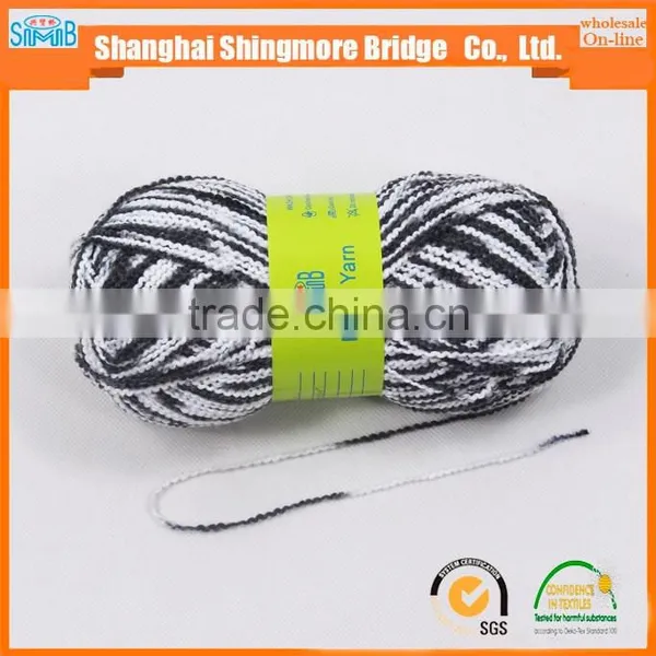 New Fashion Yarn From China Hand Knitting Yarn Manufacturer Hot Sale Polyester Roving Yarn for Crochet photo-4