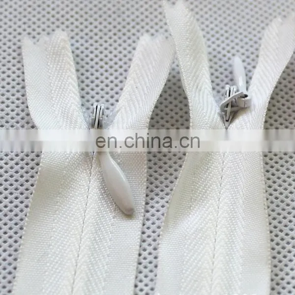 Long Chain Invisible Zipper Resin Zipper Rolls Factory for Garment Production photo-4