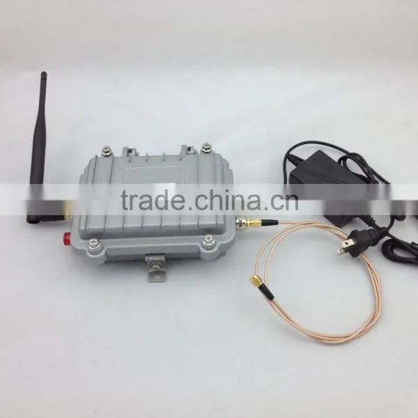 Made in China 2.4G 4W Outdoor Wifi Signal Receiver 2km Long Range TDD Wlan Booster Wifi Signal Amplifier photo-4