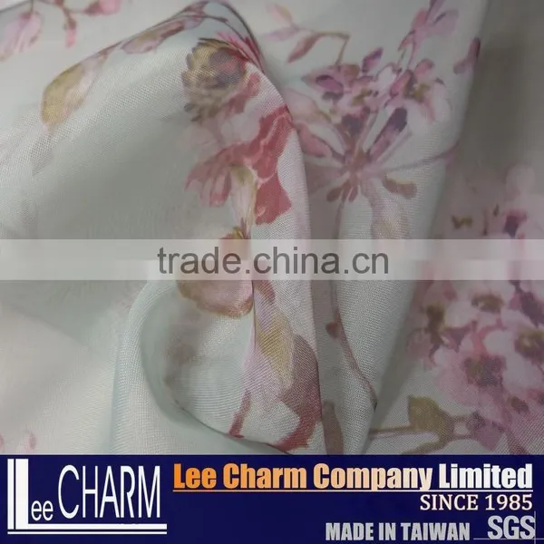 Custom Polyester Printed Design Curtain Fabric Materials photo-2