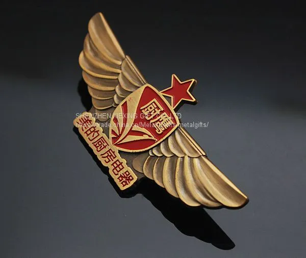 Custom Car Emblems Metal Decorative Badges photo-3