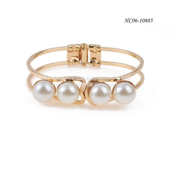 Customized Fashion Bangle Cuff HC06-10885 Stainless Steel Bangles Wholesale Imitation Pearl Bracelets photo-2