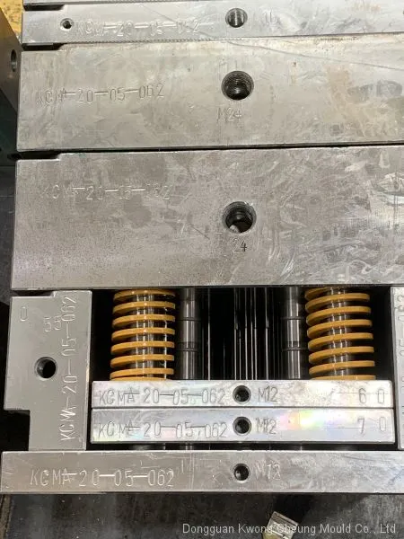 Injection Manufacturer Plastic Injection Mold Making Injection Molding Customize photo-2