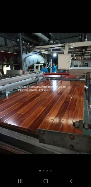 High Quality HDF LAMINATE FLOORING photo-3