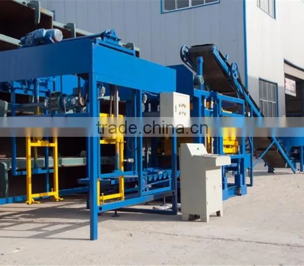 QT4-25 Hydraulic Plants Concrete Hollow Block Making Machinery With PLC Control Box photo-3