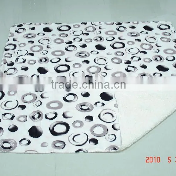 100% Polyester Printed Short Fur Sherpa Throw