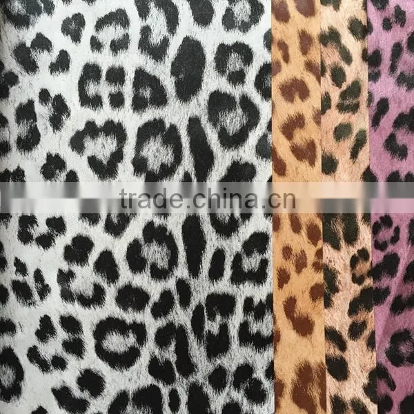 Leopart Print Vinyl Wallpaper photo-3