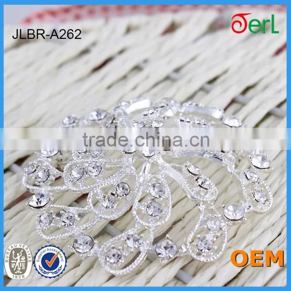 Shinning Fashion Wedding Invitation Crystal Embellishment Brooch photo-3