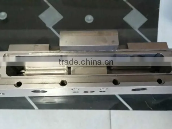 Customized CNC machining service