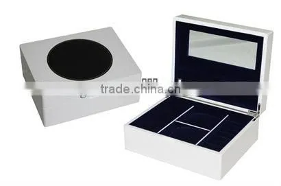 OEM Style Equisite White High Gloss High Quality Gem Box