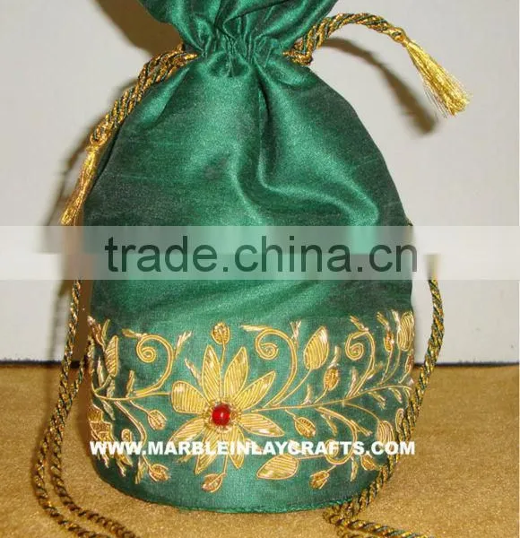 Christmas Gift Zari Items/Holiday Gift Embroidery Products/Valentine Day Gifts