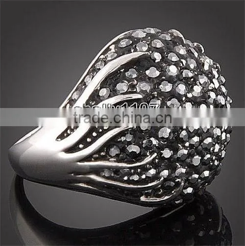 Fashion Retro Black Crystal 18k White Gold Ring photo-4