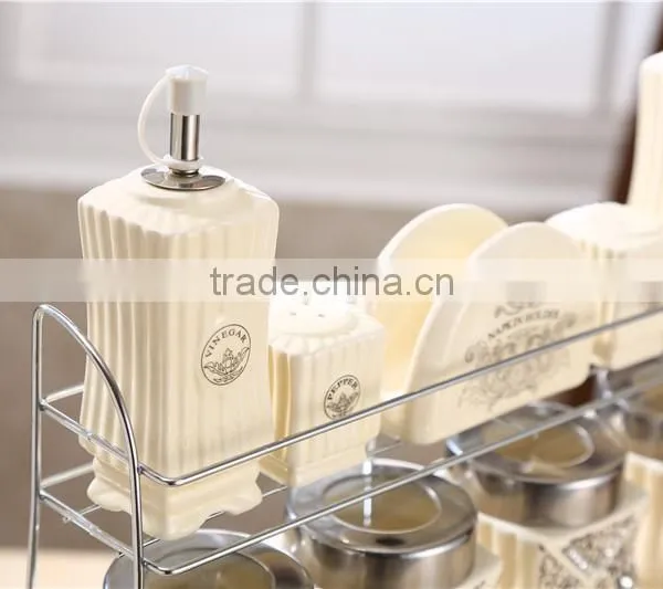 Fashion Design Ceramic Canister Set photo-4