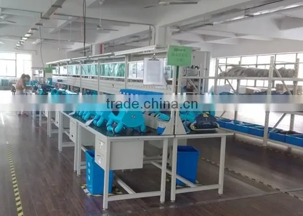 New Coming Commercial Robotic Swimming Pool Vacuum Cleaners photo-3