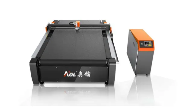 Logo Blanket Cutting Machine photo-2