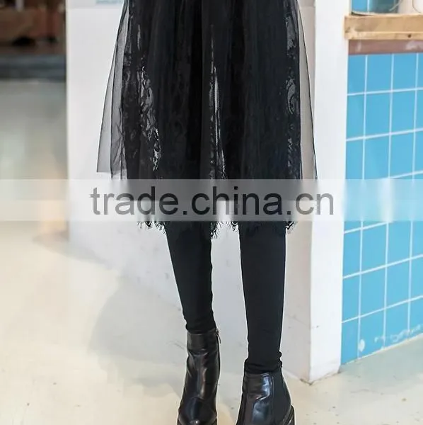 The Fashion Leisure Trousers Skirt Lace Yarn photo-3
