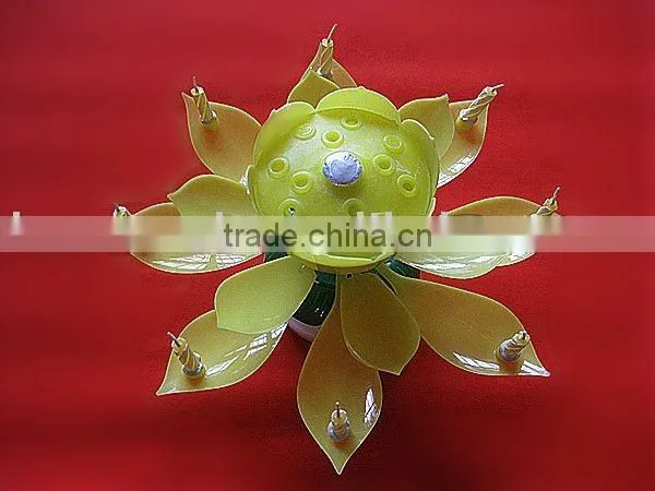 Lotus Music Candle