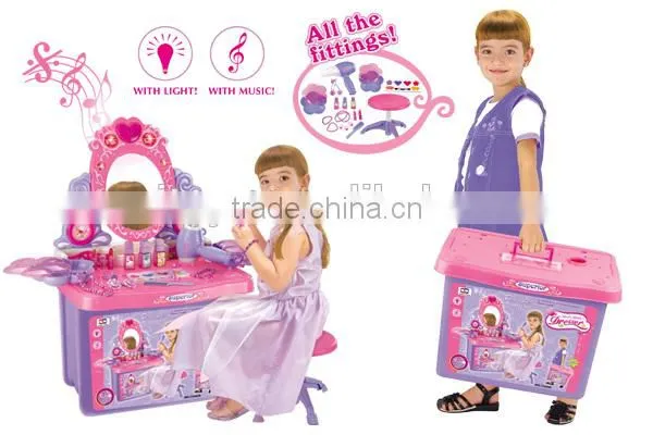 Dresser Set Makeup Case Set Beauty Play Set With Light and Music Toys